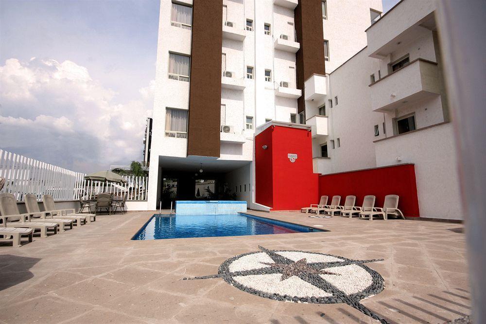 Gamma Leon Otel Dış mekan fotoğraf