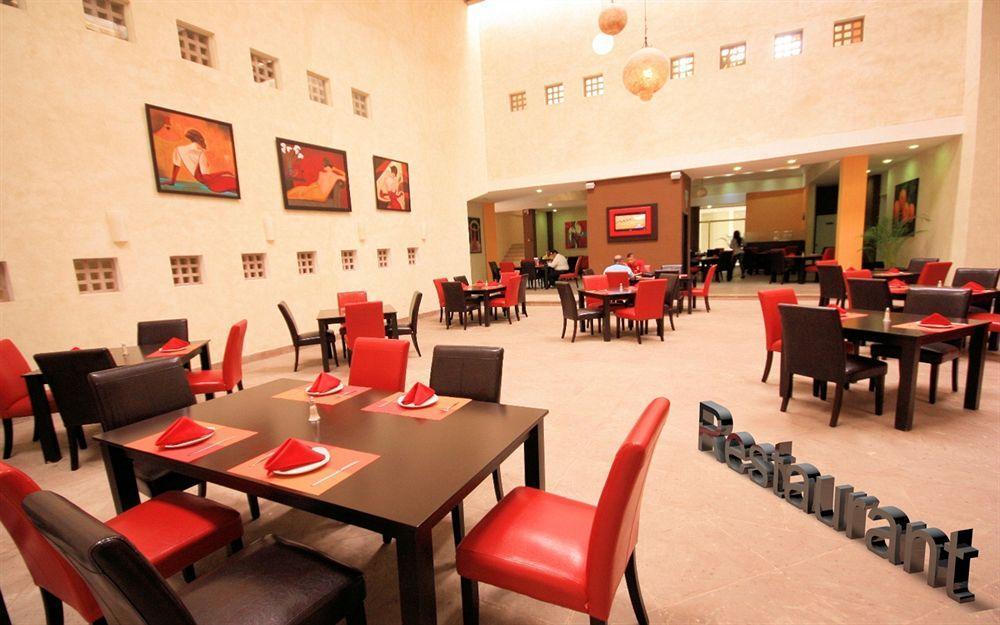 Gamma Leon Otel Dış mekan fotoğraf