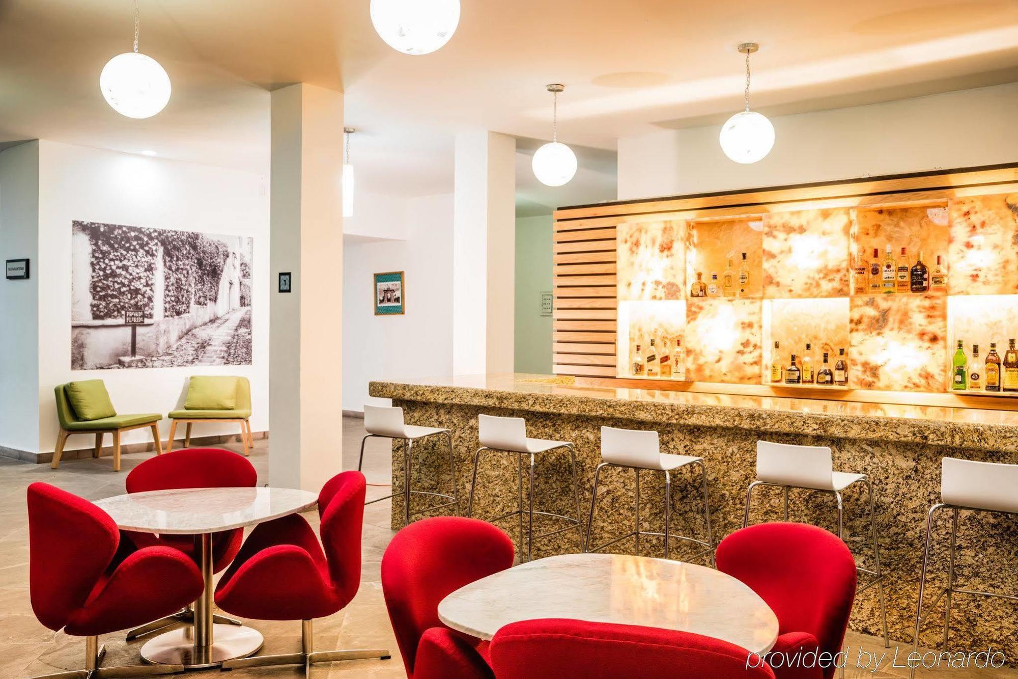 Gamma Leon Otel Dış mekan fotoğraf