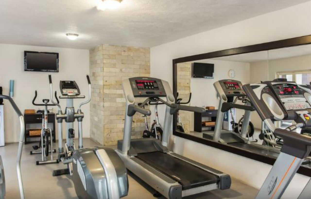 Gamma Leon Otel Dış mekan fotoğraf